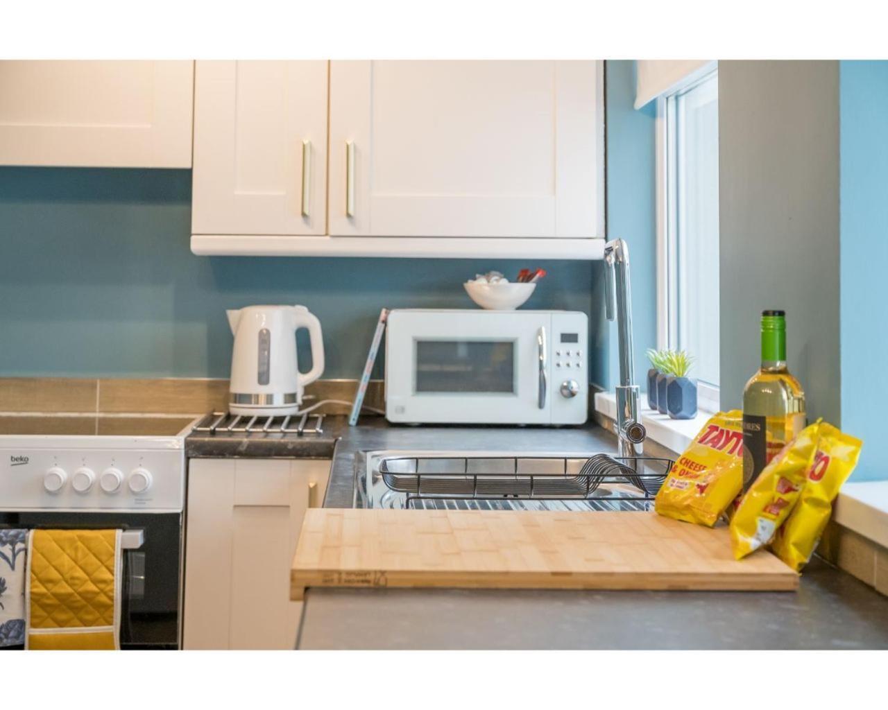 Central Belfast Apartments Chic Luxe R&R 외부 사진