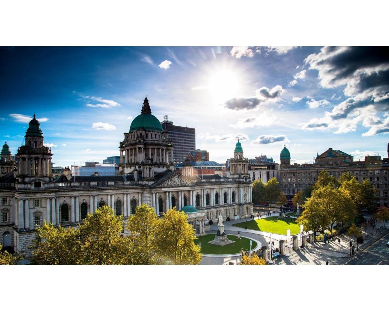 Central Belfast Apartments Chic Luxe R&R 외부 사진