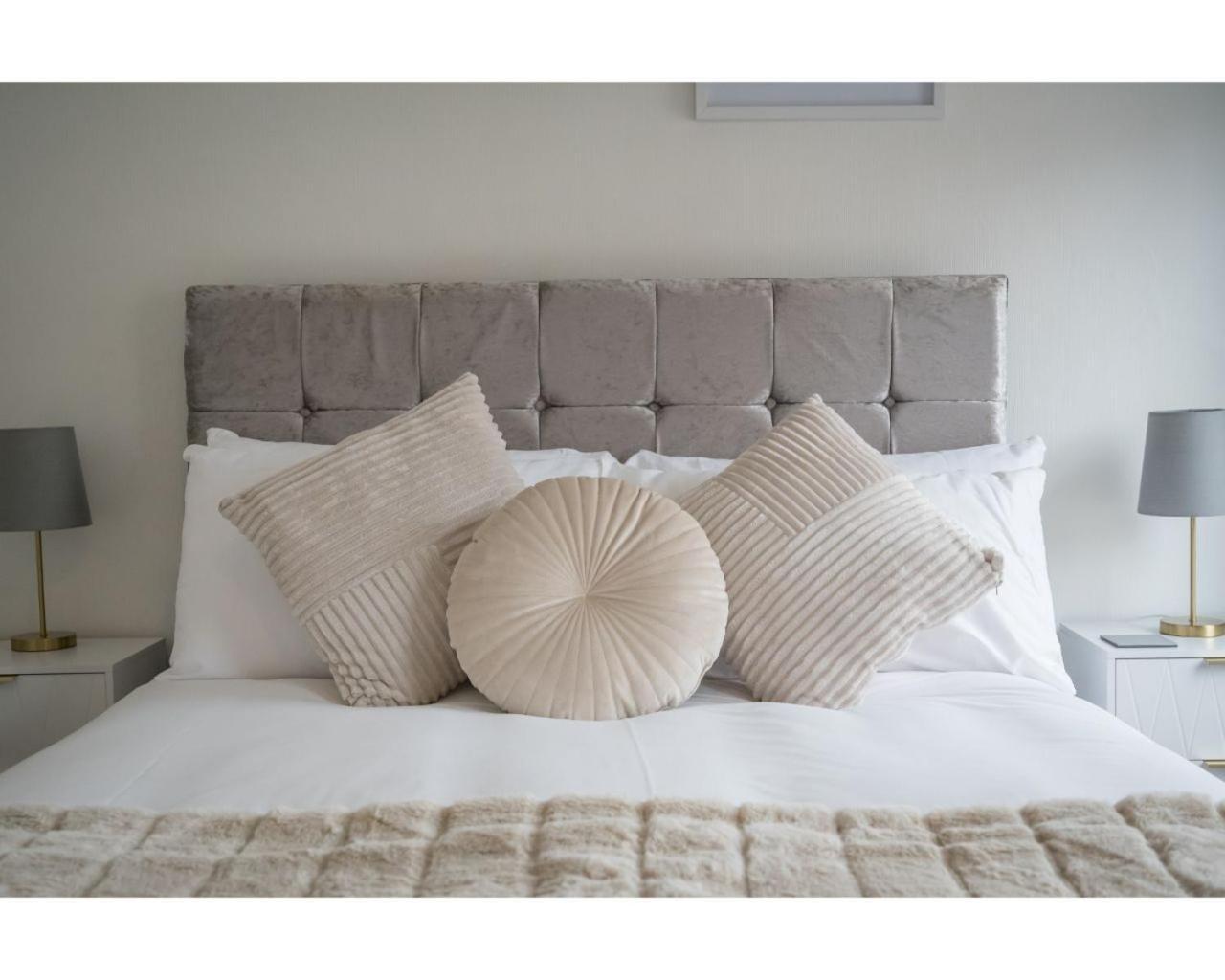 Central Belfast Apartments Chic Luxe R&R 객실 사진