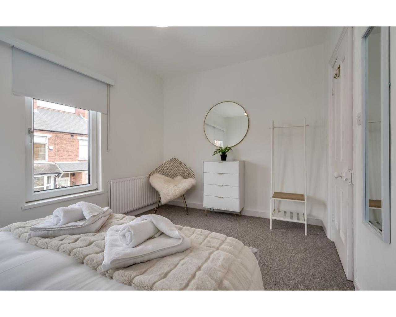 Central Belfast Apartments Chic Luxe R&R 객실 사진